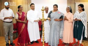 മാതൃദിനത്തില് അമ്മമാരെ ആദരിച്ചു