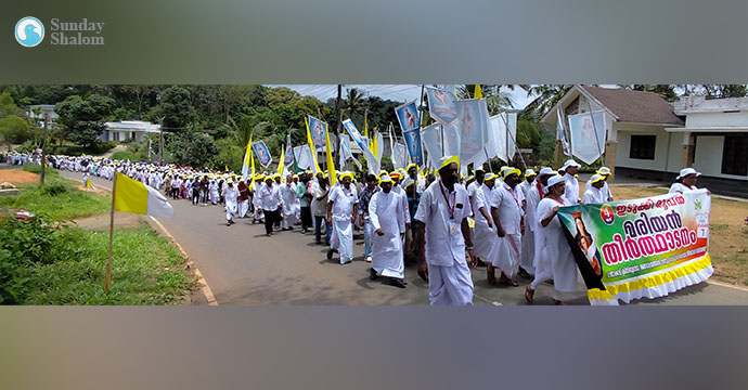 വിശ്വാസത്തിന്റെ ഉജ്ജ്വല സാക്ഷ്യമായി മരിയന്‍ തീര്‍ത്ഥാടനം