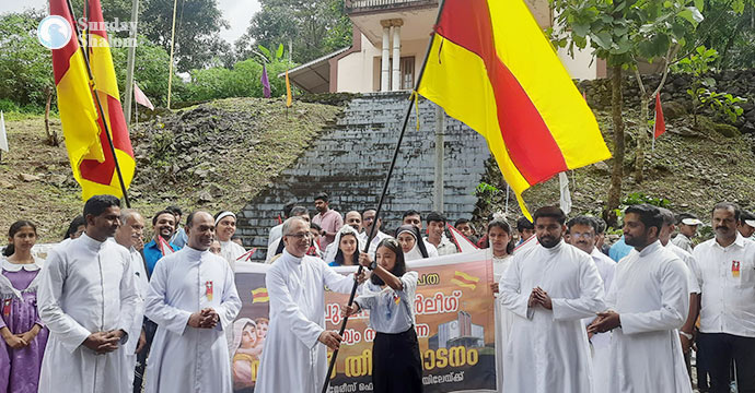 ഹൈറേഞ്ച് മേഖല തീര്‍ത്ഥാടനവും മരിയന്‍ റാലിയും