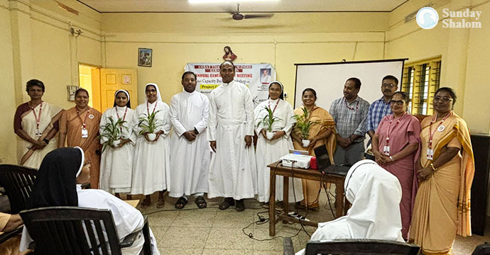 നീതി നിഷേധിക്കപ്പെട്ടവര്‍ക്കായി പ്രവര്‍ത്തനം ശക്തിപ്പെടുത്താന്‍ സന്യാസിനി സമര്‍പ്പിതരുടെ കൂട്ടായ്മ