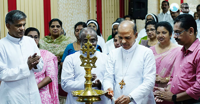 ഏലമല കാടുകള്‍ വനഭൂമി ആക്കാനുള്ള  നീക്കം ഉപേക്ഷിക്കണം: മാര്‍ ജോസ് പുളിക്കല്‍;