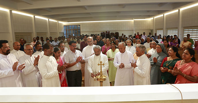 തദ്ദേശ തിരഞ്ഞെടുപ്പില്‍ കൂടുതല്‍ ക്രൈസ്തവ നേതാക്കള്‍ മല്‍സരിക്കണം