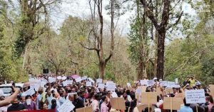 മാര്‍ പുന്നക്കോട്ടിലിനും  സമരത്തില്‍ പങ്കെടുത്തവര്‍ക്കുമെതിരെ കേസെടുത്ത നടപടി പ്രതിഷേധാര്‍ഹം