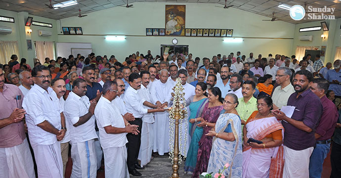 ജനതയുടെആവശ്യങ്ങളില്‍ ഇടപെടുന്ന സത്യസന്ധരായ രാഷ്ട്രീയ നേതാക്കളെയാണ്  നാടിനാവശ്യം: ആര്‍ച്ചുബിഷപ് മാര്‍ താഴത്ത്.