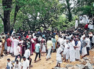 തൊമ്മന്‍കുത്തില്‍  എന്തിനാണ്  കുരിശു തകര്‍ത്തത്?