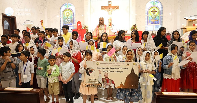 വാഴ്ക വാഴ്ക പാപ്പ;  ഷാര്‍ജയിലെ കുട്ടികള്‍ അവതരിപ്പിച്ച ആശംസാഗാനം ശ്രദ്ധേയമായി