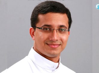 ഫാ. ഫെബിന്‍ പുതിയാപറമ്പിലിന് മോണ്‍സിഞ്ഞോര്‍ പദവി