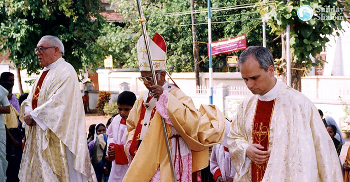 കേരളം കണ്ട പാപ്പയ്ക്ക് പ്രാര്‍ത്ഥനാ മംഗളങ്ങള്‍ നേര്‍ന്ന് ആര്‍ച്ചുബിഷപ് ഡോ. ജോസഫ് കളത്തിപ്പറമ്പില്‍