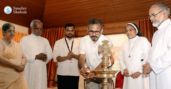 മനസിന് ഒരു കരുതലുമായി  കാത്തലിക് മെന്റല്‍ ഹെല്‍ത്ത് മിനിസ്ട്രി