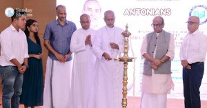 മാനവികതയെ മഹത്വമാക്കുന്നതാണ് വിദ്യാഭ്യാസം: മാര്‍ ജേക്കബ് മുരിക്കന്‍
