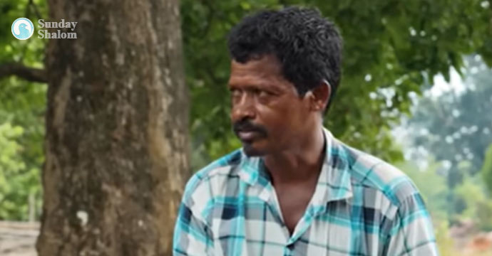ഗ്രഹാം സ്റ്റെയിന്‍സിന്റെ  കൊലപാതകത്തില്‍ ശിക്ഷിക്കപ്പെട്ട ചെങ്കു ഹന്‍സ്ദ ക്രൈസ്തവവിശ്വാസം സ്വീകരിച്ചു
