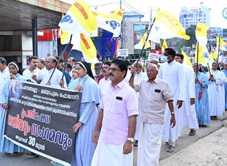 കന്യാസ്ത്രീകളുടെ അറസ്റ്റ്; പെരിന്തല്‍മണ്ണയില്‍ പ്രതിഷേധധം ഇരമ്പി