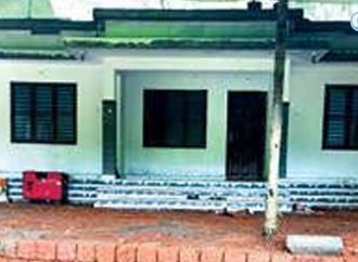 വിലങ്ങാട് പുനരധിവാസം; 15-ാമത് വീടിന്റെ വെഞ്ചരിപ്പും 53-ാമത് വീടിന്റെ താക്കോല്‍ ദാനവും