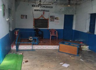 ഛത്തീസ്ഗഡില്‍ മൂന്ന് ക്രിസ്ത്യന്‍ പള്ളികള്‍ക്കുനേരെ ബജ്‌റംഗദളിന്റെ അക്രമണം; മുന്‍കൂട്ടി വിവരം ലഭിച്ചിട്ടും പോലീസ് തടഞ്ഞില്ല