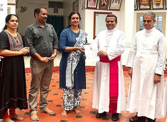 പട്ടുവം വില്ലേജ് ഓഫീസിന് സ്ഥലം ദാനം ചെയ്ത് കണ്ണൂര്‍ രൂപത