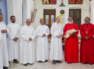 ശ്രേഷ്ഠ കാതോലിക്ക ബസേലിയോസ് ജോസഫ് ബാവ ആര്‍ച്ചുബിഷപ് ഡോ. കളത്തിപറമ്പിലിനെ സന്ദര്‍ശിച്ചു