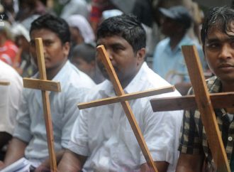 ക്രൈസ്തവര്‍ക്ക് പ്രാര്‍ത്ഥിക്കാന്‍ വര്‍ഗീയ സംഘടനകളുടെ അനുവാദം വേണോ?