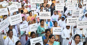 വിജയവാഡയില്‍ മെഴുകുതിരി റാലിക്കുനേരെ  പോലീസ് അതിക്രമം