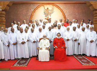 യാക്കോബായ സഭാ മേലധ്യക്ഷന്‍ ബസേലിയോസ് മാര്‍ ജോസഫ് കാതോലിക്ക ബാവ സീറോമലബാര്‍ സഭാ ആസ്ഥാനം സന്ദര്‍ശിച്ചു