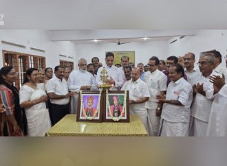 പാറേമാക്കല്‍ ഗോവര്‍ണദോരുടെയും കരിയാറ്റി മെത്രാപ്പോലീത്തയുടെയും സംഭാവനകള്‍ എക്കാലവും ഓര്‍മ്മിക്കപ്പെടും
