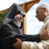 ലിയോ 14 ാമന്‍ പാപ്പയെ അര്‍മേനിയ  സന്ദര്‍ശിക്കാന്‍ ക്ഷണിച്ച് അര്‍മേനിയന്‍ പാത്രിയാര്‍ക്കീസ് കാതോലിക്കോസ്  കരേക്കിന്‍ രണ്ടാമന്‍