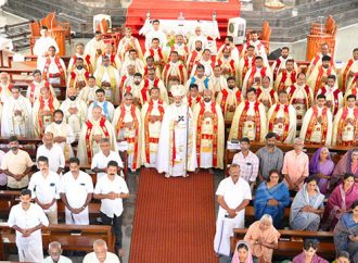 മാതാപിതാക്കളുടെ വിശ്വാസമാണ് സമര്‍പ്പിതജീവിതത്തിന്റെ അടിത്തറ: മാര്‍ ഇഞ്ചനാനിയില്‍