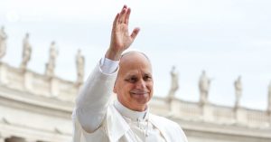 ദുഃഖം മൂലം ജീവിതത്തിന്റെ ദിശാബോധം നഷ്ടപ്പെട്ടവരെ പ്രത്യാശയുടെ ചൂടു നല്‍കി യേശു പുനരുജ്ജീവിപ്പക്കുന്നു: ലിയോ 14 -ാമന്‍ മാര്‍പാപ്പ