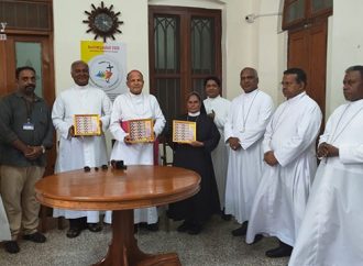 മദര്‍ ഏലീശ്വായുടെ വാഴ്ത്തപ്പെട്ട പദവി പ്രഖ്യാപനം; തപാല്‍ സ്റ്റാമ്പ് പ്രകാശനം ചെയ്തു