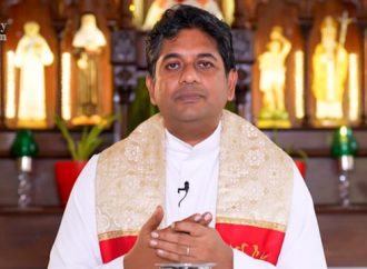 മോണ്. ആന്റണി കാട്ടില്പ്പറമ്പില് കൊച്ചി രൂപത ബിഷപ്