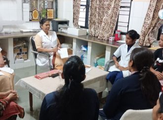 വെടിയൊച്ചകള്‍ മുഴങ്ങുന്ന ഇന്ത്യ പാക്ക് അതിര്‍ത്തിയില്‍ കാരുണ്യത്തിന്റെ മാലാഖമാരായി മലയാളി സിസ്റ്റര്‍ ആനിയും കൂട്ടരും