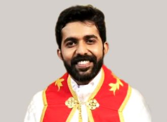 ഒരിക്കല് സോഷ്യല് മീഡിയ അക്കൗണ്ടുകള് ഡിലീറ്റ് ചെയ്ത ഈ നവ കപ്പൂച്ചിന് വൈദികന് സോഷ്യല് മീഡിയയിലെ മിന്നും താരമായതിന് പിന്നില്…