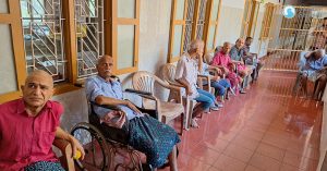 അതിദരിദ്രരില്‍ പെടാത്തവരോ അഗതികള്‍?