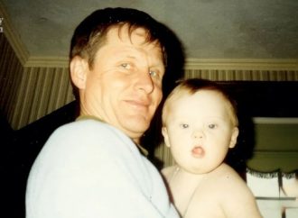 സ്വജീവന് നല്കി ഡൗണ് സിന്ഡ്രം ബാധിതനായ മകനെ രക്ഷിച്ച പിതാവിന്, വിശുദ്ധ ജിയന്ന മോള പ്രോ ലൈഫ് അവാര്ഡ്