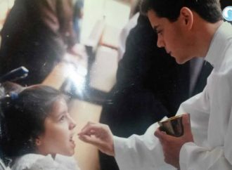 പരിശുദ്ധ അമ്മേ എന്റെ അനിയത്തിയെ തിരിച്ചുതരൂ… ഞാന്‍ അച്ചനാകാം! 12-ാം വയസില്‍ ഒരു ബാലന്‍ നടത്തിയ വാഗ്ദാനം