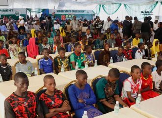 നൈജീരിയയില് തട്ടിക്കൊണ്ടുപോയ 100-ഓളം സ്കൂള് കുട്ടികള് മോചിതരായി