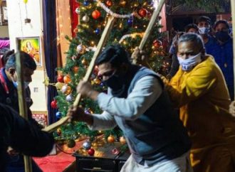 ക്രിസ്മസ് അലങ്കോലമാക്കിയവരോട് കാലം പൊറുക്കട്ടെ!