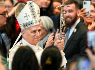 ഓരോ ദിവസവും പുതിയ ജീവിതം തുടങ്ങാനുള്ള  അവസരം; പുതുവര്‍ഷത്തിലെ ആദ്യ ദിവ്യബലിയില്‍  ലിയോ 14-ാമന്‍ പാപ്പ