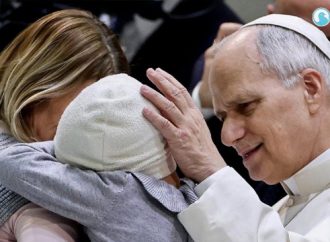 യേശുവിലൂടെ  ദൈവവുമായുള്ള മനുഷ്യന്റെ ബന്ധം സൗഹൃത്തിന്റേതായിമാറി: ലിയോ 14-ാമന്‍ പാപ്പ