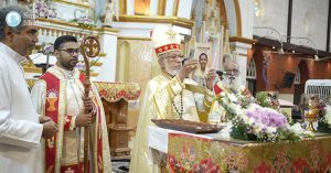 ഉദരത്തിലെ ജീവന്‍ സംരക്ഷിക്കാന്‍ സ്വന്തം ജീവന്‍ ബലി നല്‍കിയ അമ്മയുടെ ജീവിതം പറയുന്ന ‘കനലായൊരമ്മ’ പ്രകാശനം ചെയ്തു